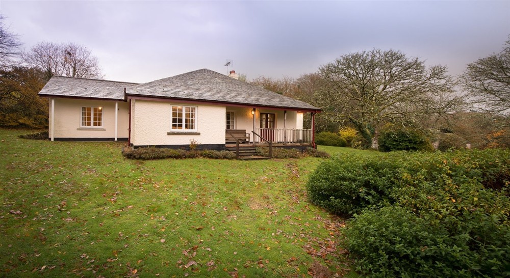 The exterior of Cutmadoc, Bodmin, Cornwall (photo 3) at Cutmadoc in Bodmin, Cornwall
