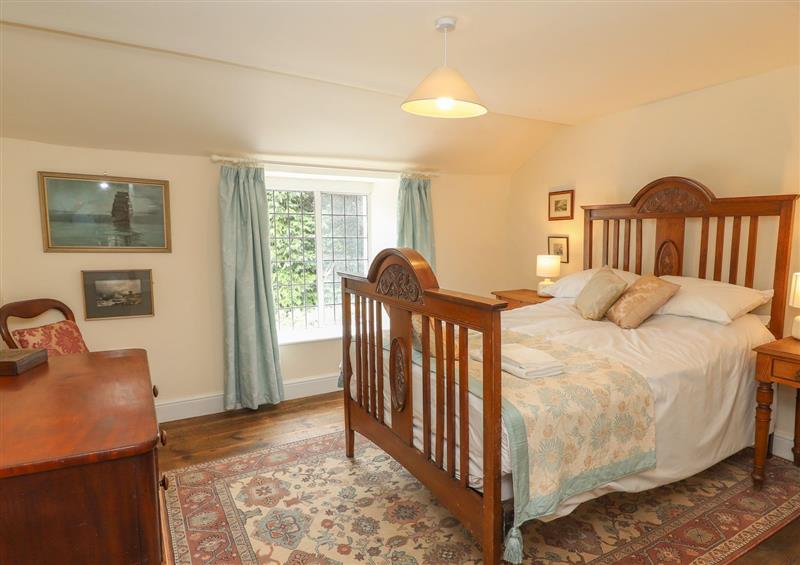 One of the 8 bedrooms (photo 4) at Cwmalis Hall, Llangollen