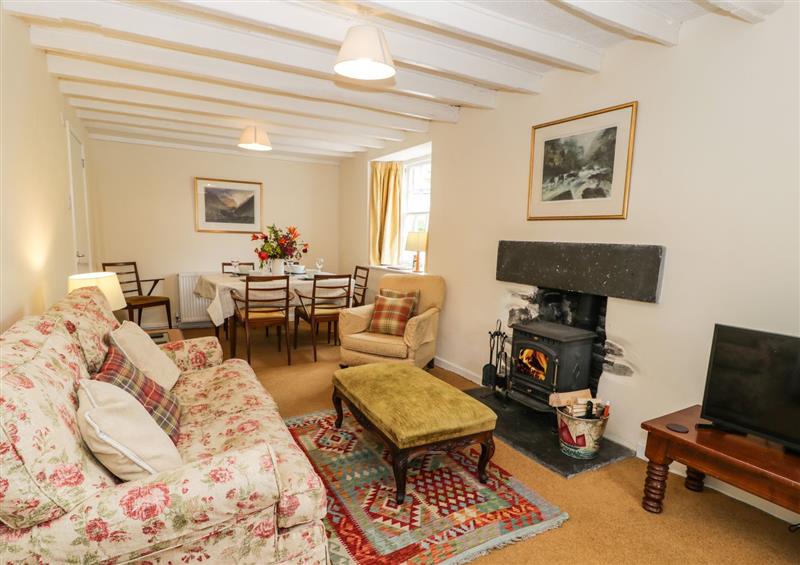 Relax in the living area at Cwrt Yr Harbwr, Porthmadog