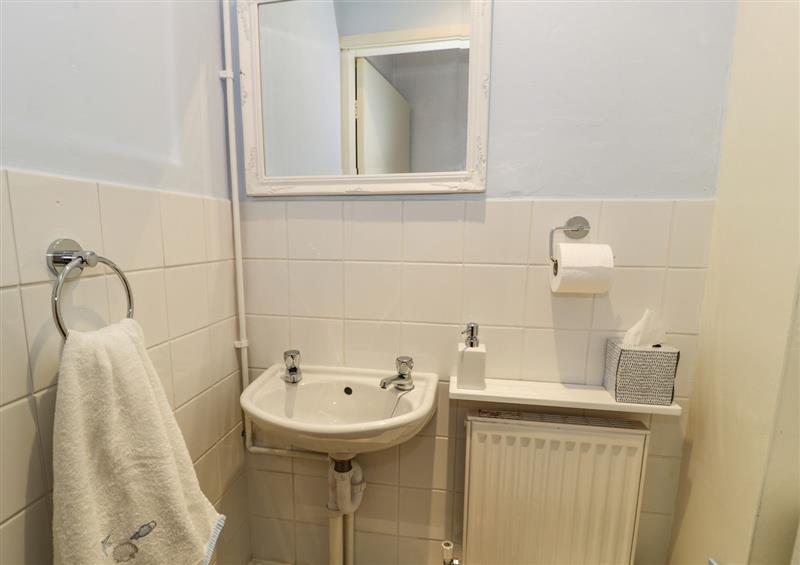 This is the bathroom at Cwrt Yr Harbwr, Porthmadog