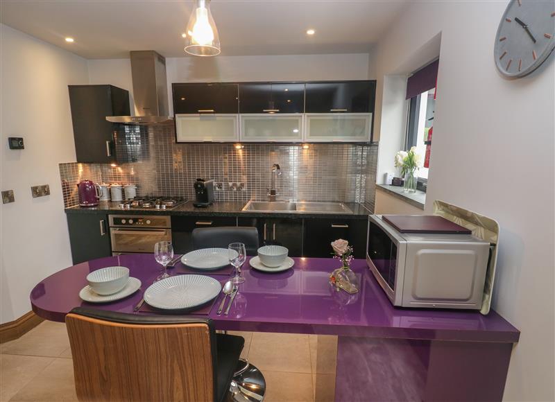 Kitchen (photo 2) at Cwtch Apartment - Pen Coed, Saundersfoot