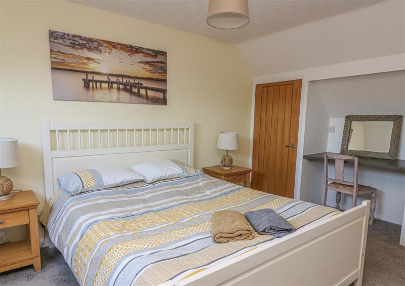 Double bedroom at Cwtch Carys, Aberporth, Dyfed