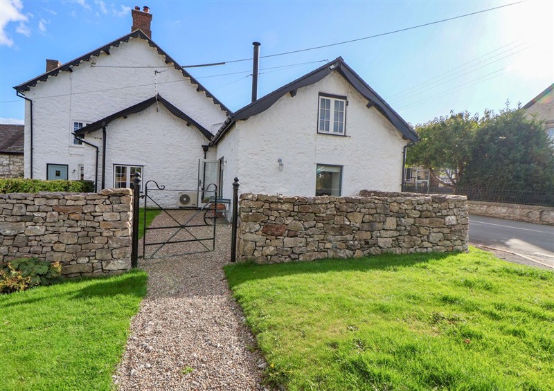 This is Cwtch at Cwtch, Cilcain