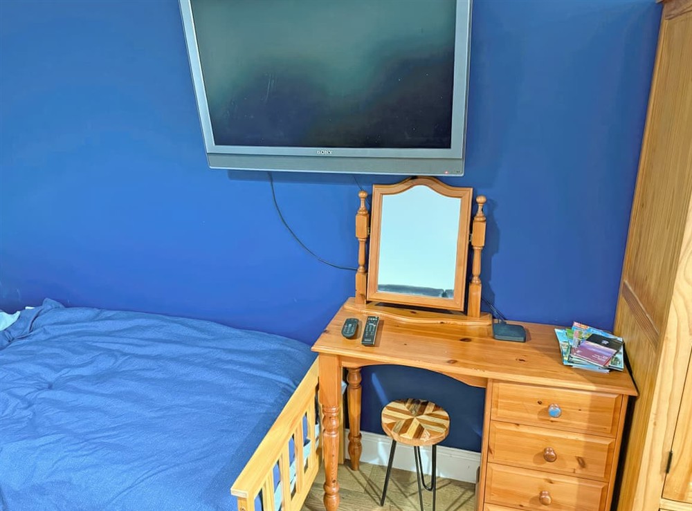 Studio (photo 4) at Cwtch Delfryn in Rhosammon, Ammanford, Dyfed