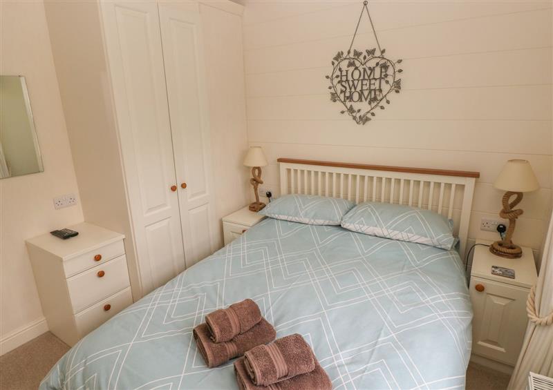 One of the bedrooms (photo 2) at Cwtch Lodge 42, Stepaside near Wisemans Bridge