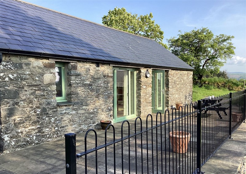 The setting of Cwtch