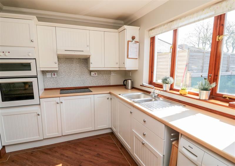 The kitchen (photo 3) at Cygnet Cottage, Norham