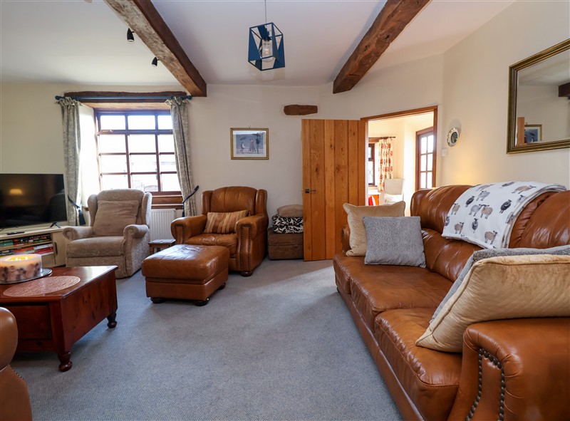 Inside Cynynion Uchaf