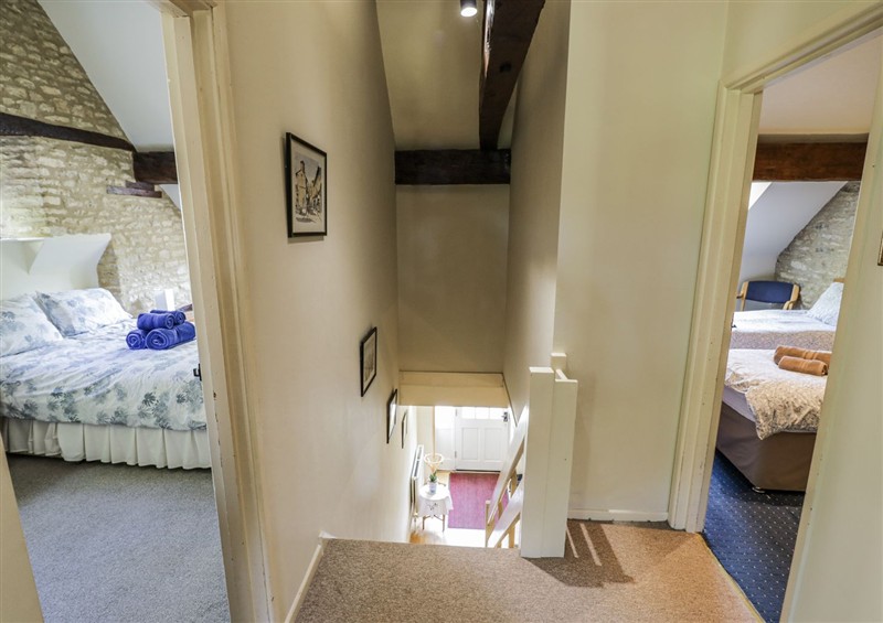 One of the 3 bedrooms (photo 3) at Dairy Cottage, Minster Lovell