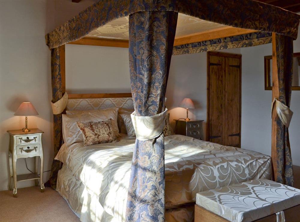 Four poster bedroom (photo 3) at Dairy House Farm in Horton, near Leek, Staffordshire