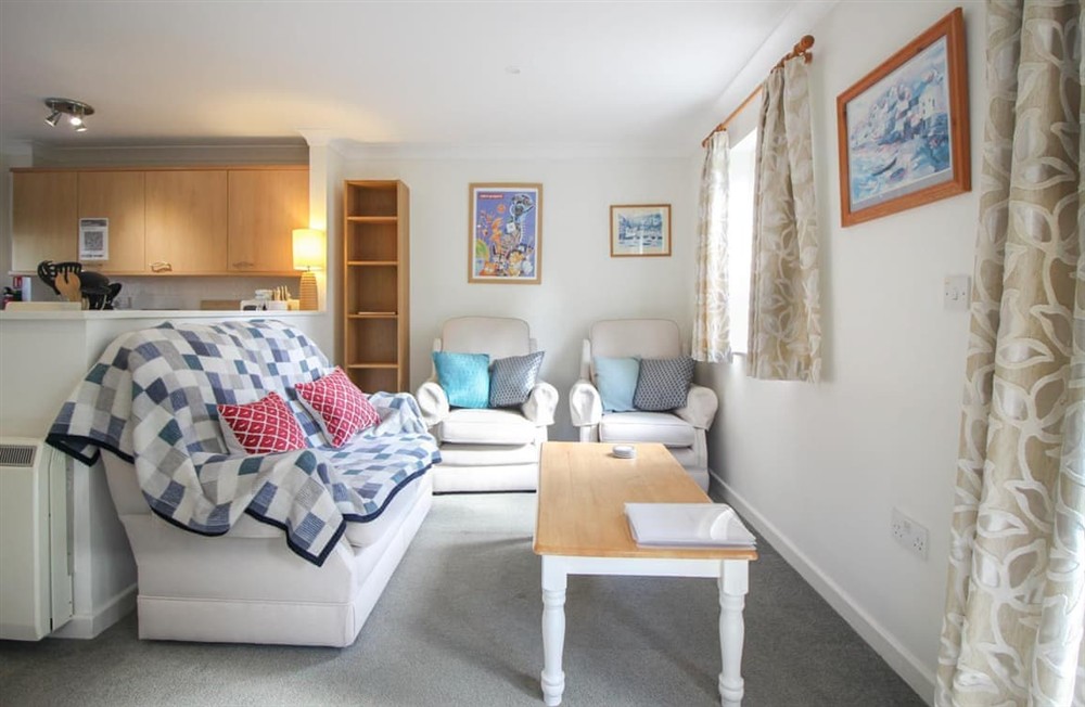 Living area at Daisy Cottage in Falmouth, Cornwall