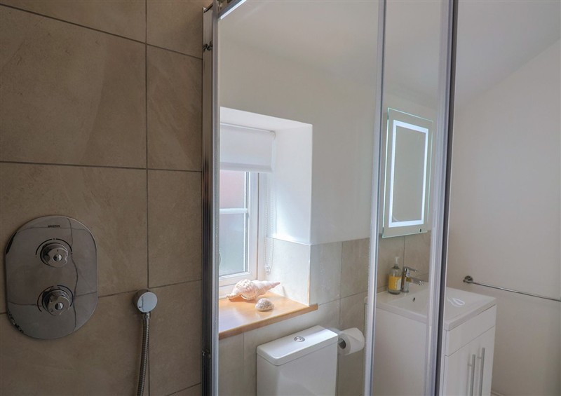 Bathroom at Damson Tree Cottage, Charmouth
