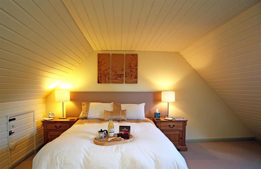 Double bedroom (photo 3) at Damson Tree Cottage, Faversham, Kent