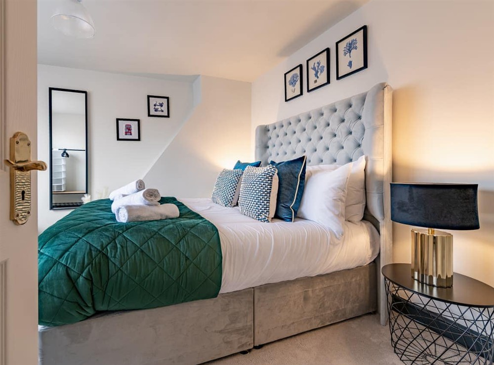 Double bedroom (photo 4) at Darcey House in Scarborough, North Yorkshire
