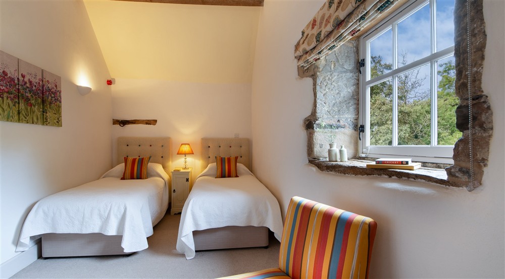 The twin bedroom (photo 2) at Darfar in Nr Ashbourne, Derbyshire