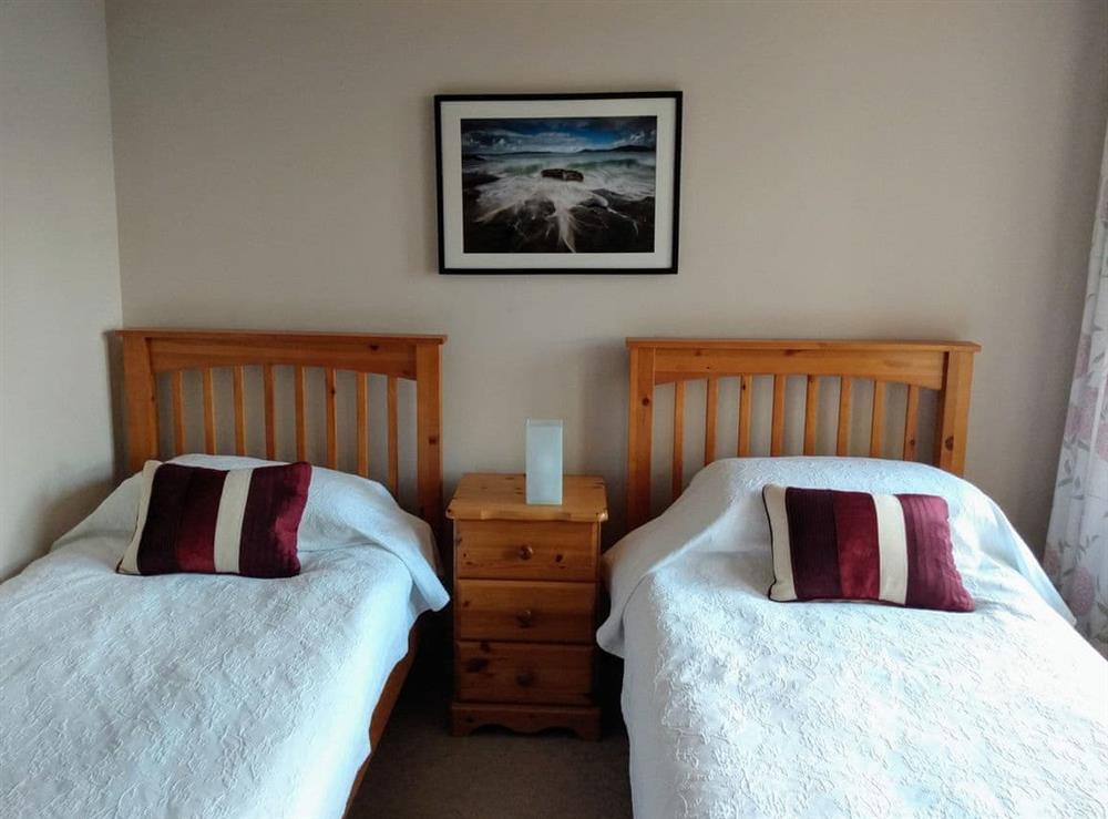 Twin bedroom at Darnhay Cottage, 