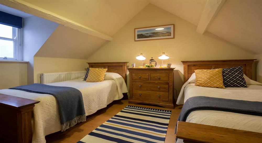 Twin bedroom at Daron in Pwllheli, Gwynedd