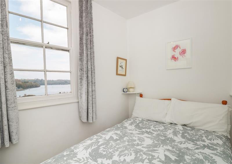 One of the 2 bedrooms at Dart Cottage, Dittisham