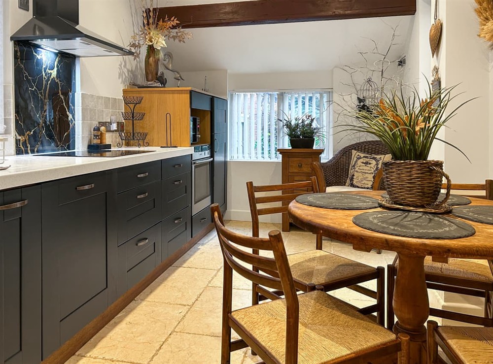 Kitchen/diner (photo 4) at Davies House in West Bridgford, near Nottingham, Nottinghamshire