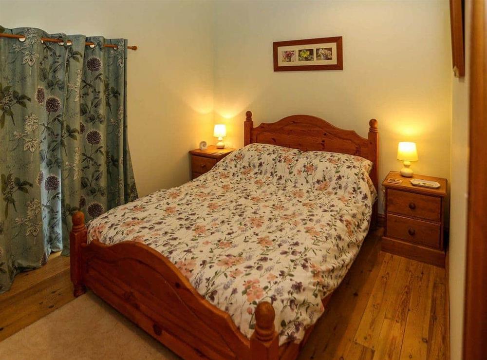 Double bedroom (photo 2) at Dawn Cottage in Ashbourne, Derbyshire