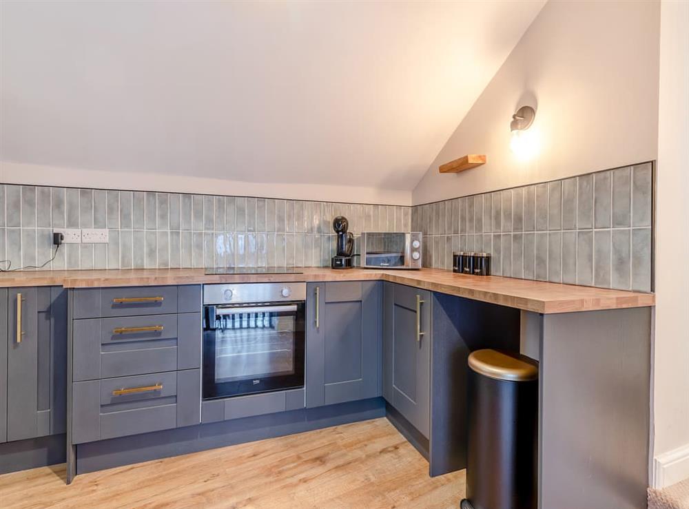 Kitchen area (photo 3) at Deacons Apartment in Chapel-en-le-Frith, near Buxton, Derbyshire