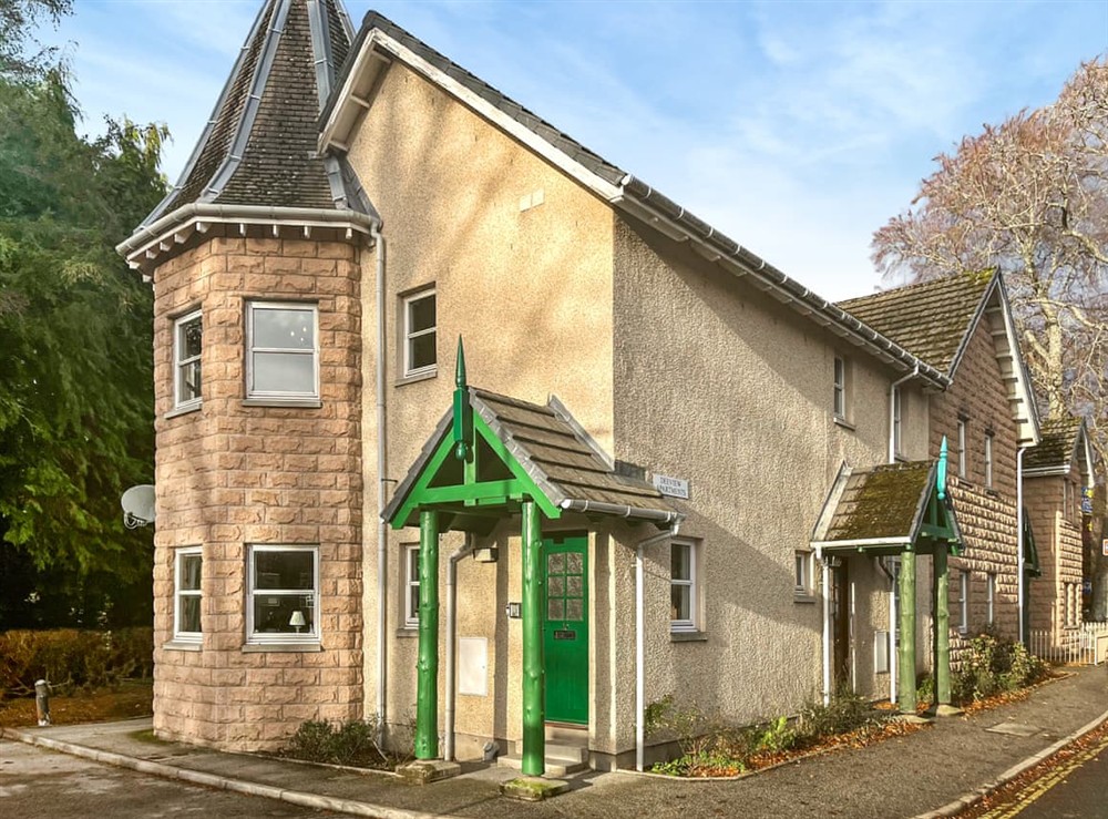 Exterior at Dee View Apartment in Banchory, Kincardineshire