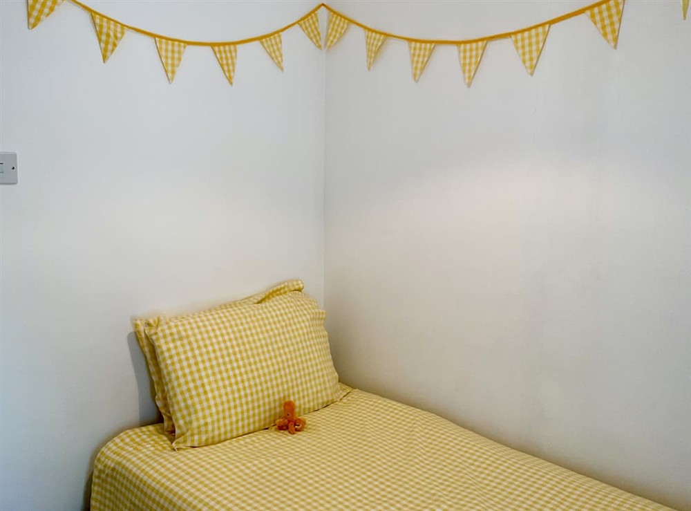Single bedroom