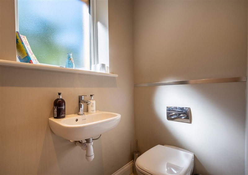Bathroom at Deer Close, Coniston