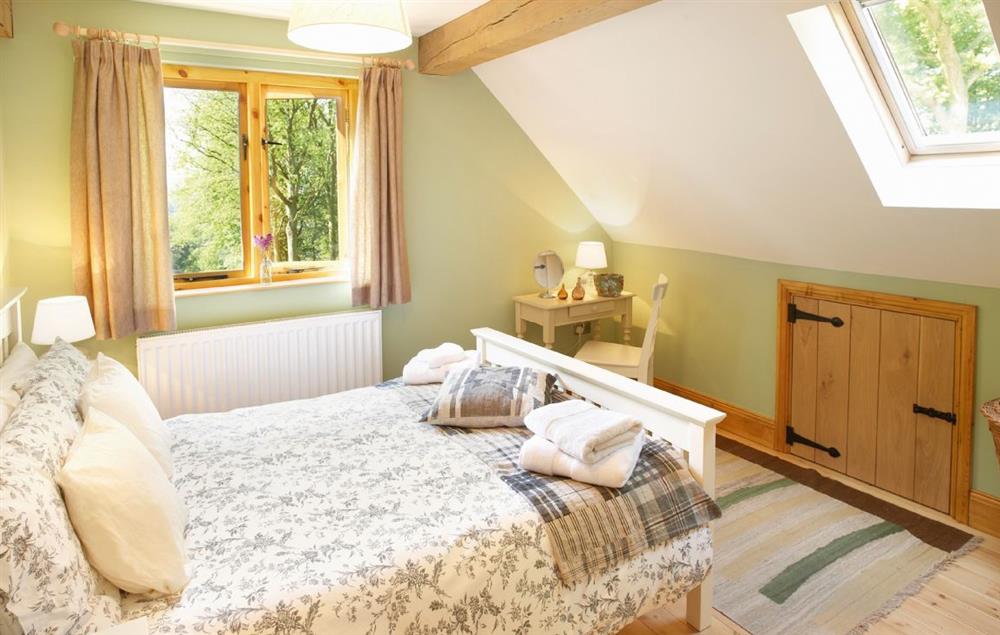 Double bedroom with 4’6 bed at Deerpark Lodge, Staunton Harold