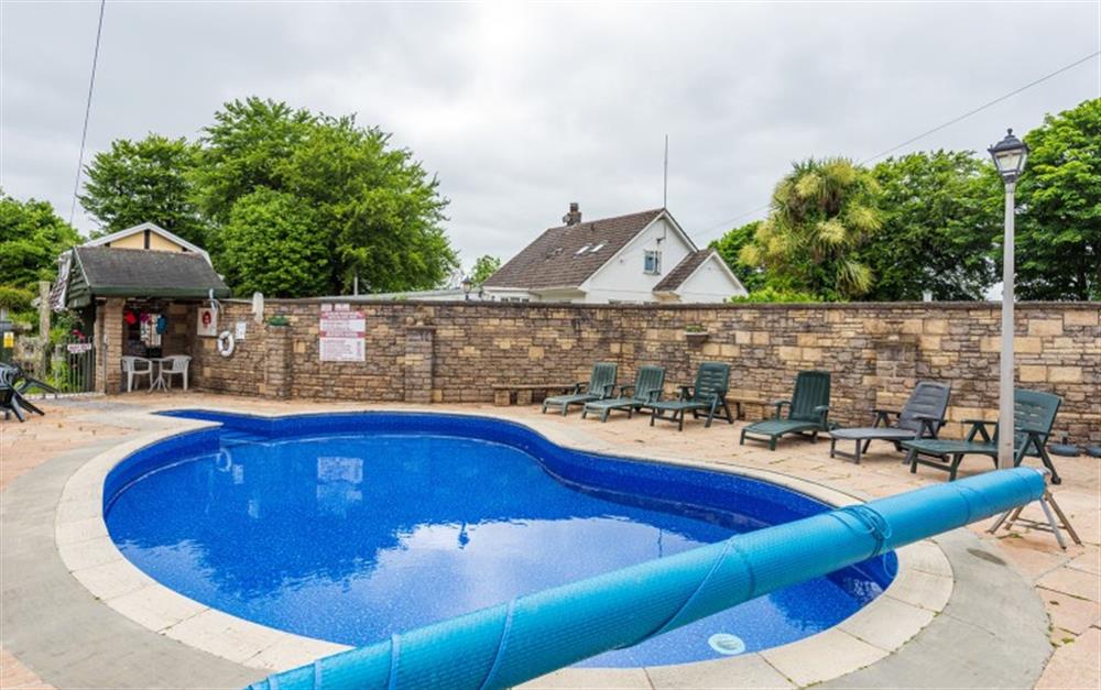 Spend some time in the pool at Deers Holt And Bank Voles Nest in Looe