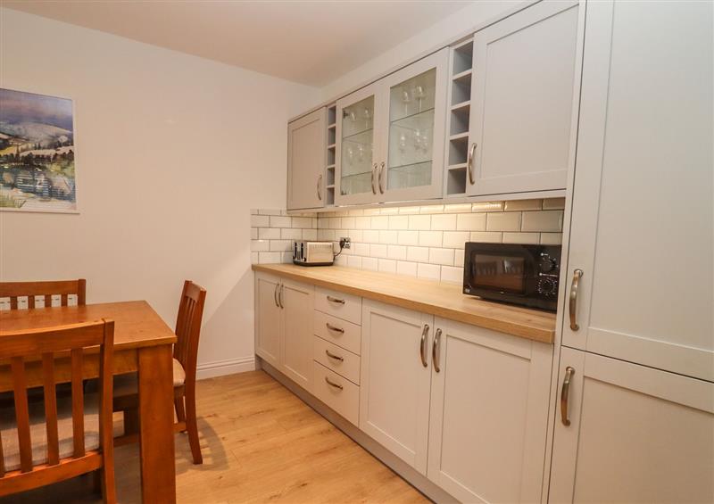 The kitchen (photo 2) at Delabere Road, Bishops Cleeve