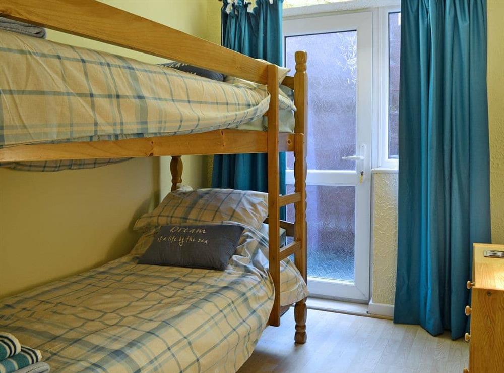 Comfy bunk bedroom - suitable for children at Delfryn in Talysarn near Caernarfon, Gwynedd