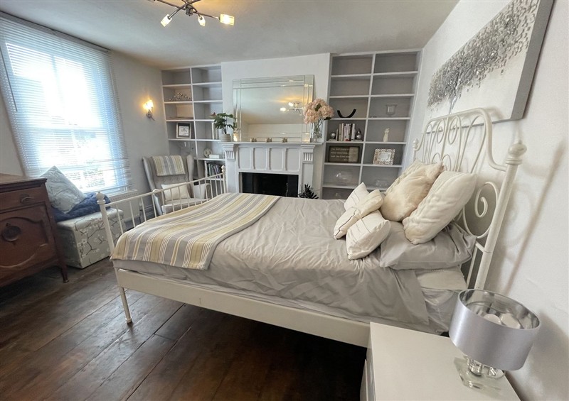 A bedroom in Delightful Dorset House By Wareham River (photo 2) at Delightful Dorset House By Wareham River, Wareham