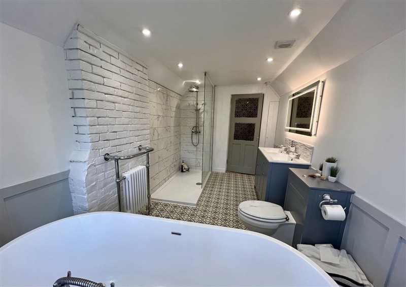 Bathroom at Delightful Dorset House By Wareham River, Wareham