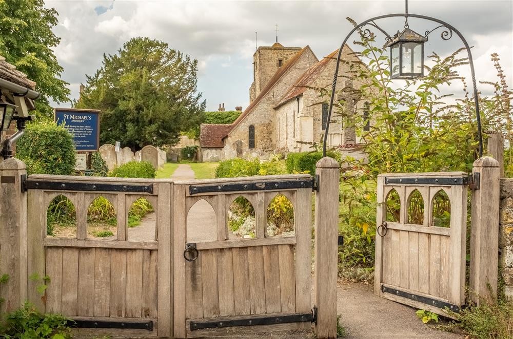 Just a three minute walk to the 900 year old church which adjoins the 11th century Amberley Castle, now a renowned hotel