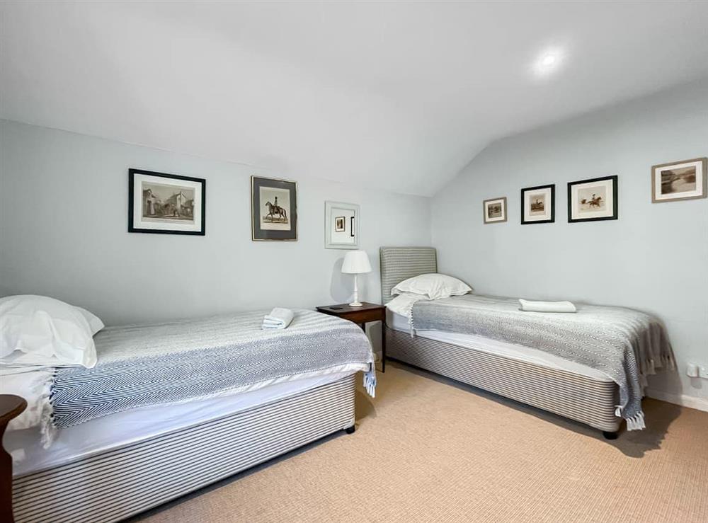 Twin bedroom
