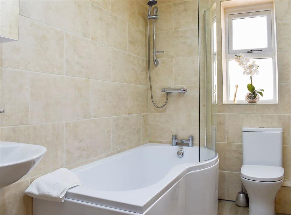 Bathroom at Derwent Apartment in Glossop, Derbyshire