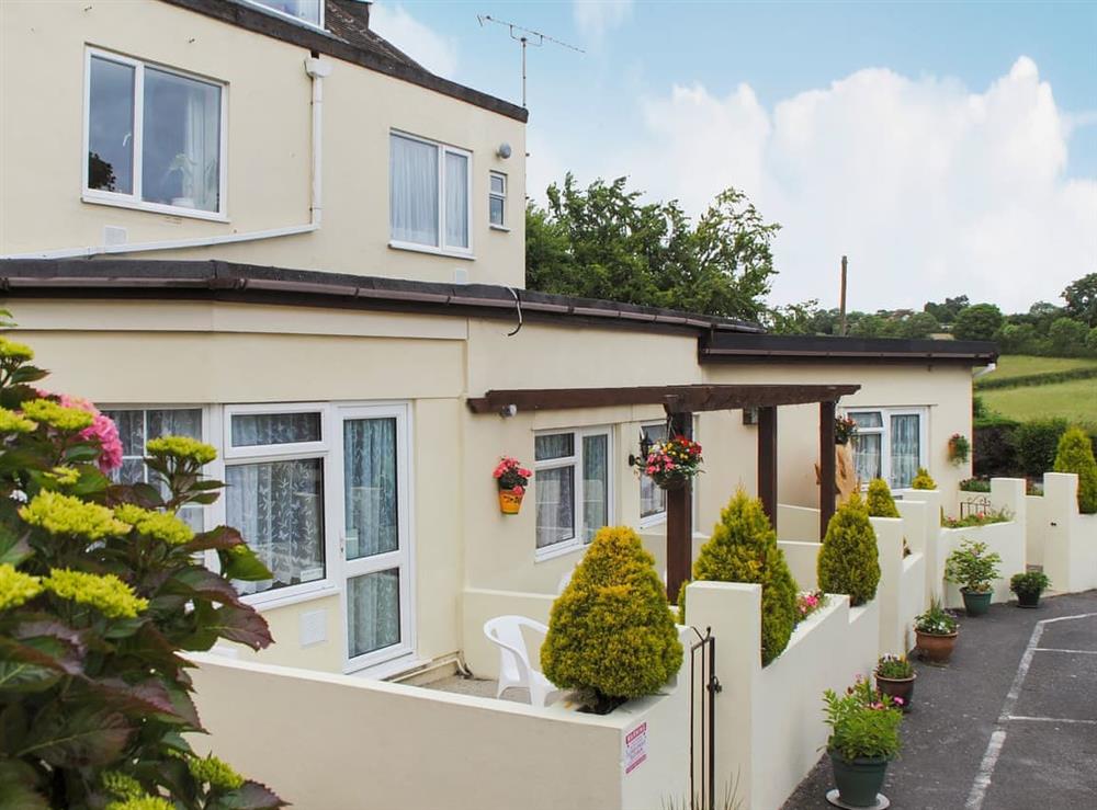 Complex of terraced apartments is an ideal holiday base (photo 2) at Ottery Tor, 