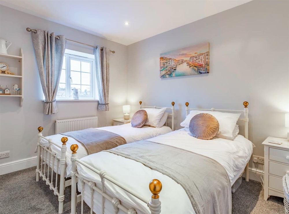 Twin bedroom at Dibley Cottage in Mundesley, Norfolk