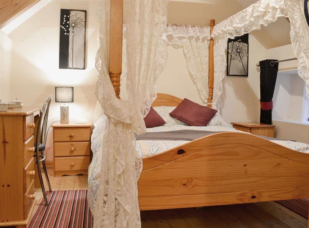 Four Poster bedroom at Dilys in Milton, near Tenby, Dyfed