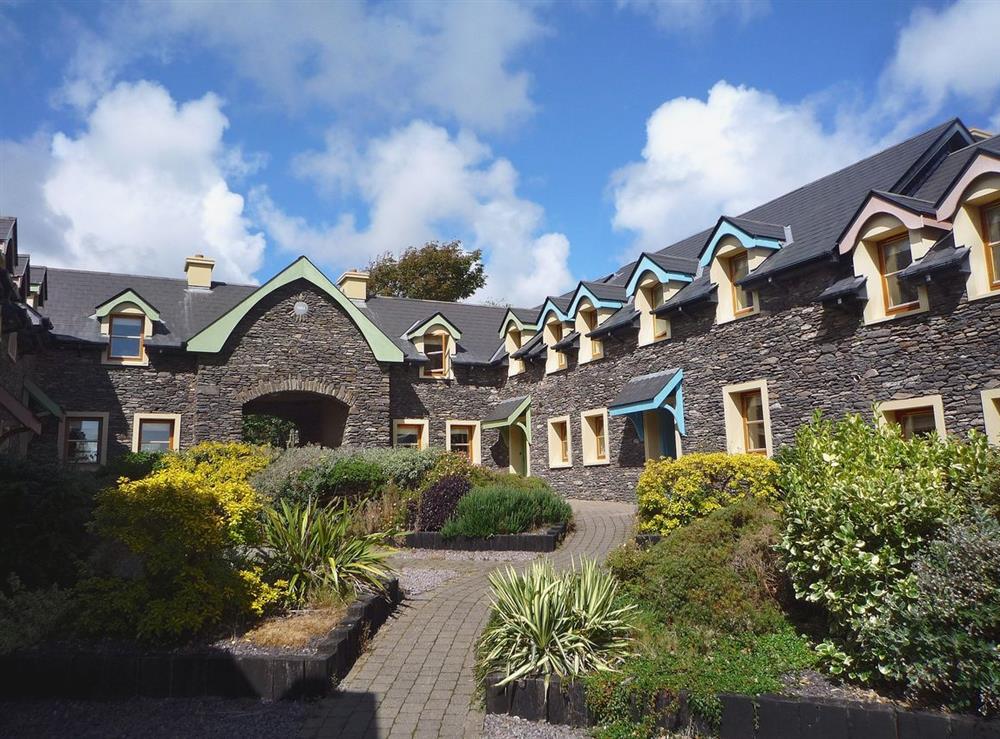 Dingle Courtyard Cottages Dingle Courtyard Three in Dingle, Co