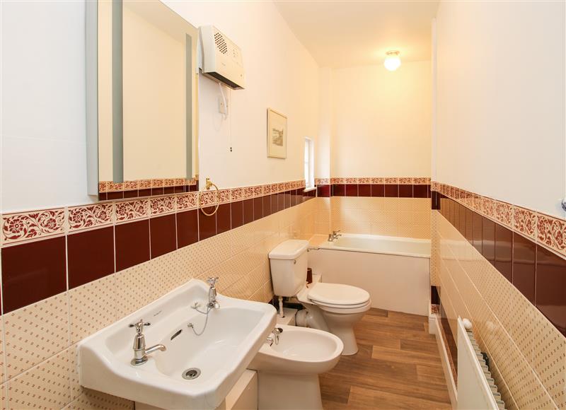 The bathroom (photo 2) at Dinham Court, Ludlow