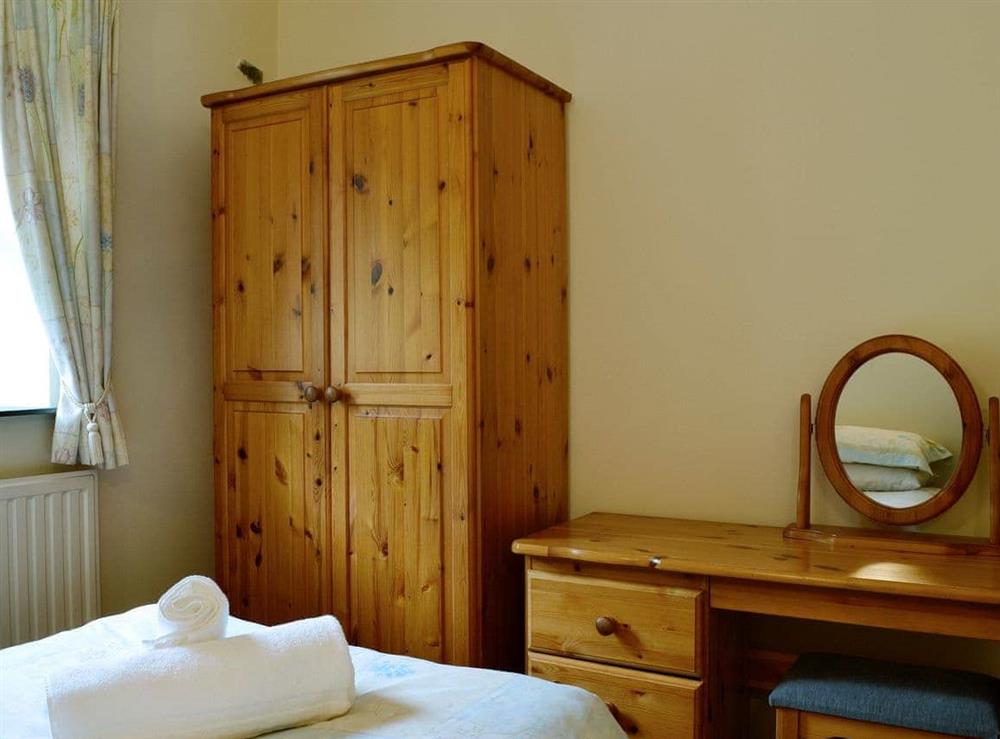 Cosy twin bedroom (photo 2) at Derwent Dale Cottage, 