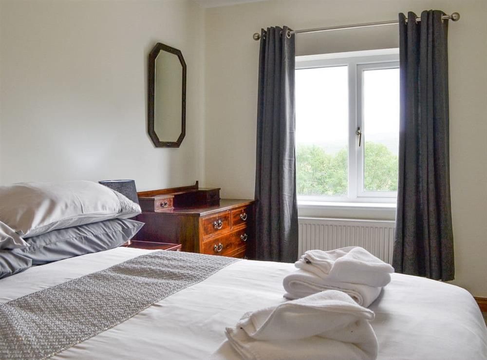 Relaxing double bedroom at Shepherds Bield, 