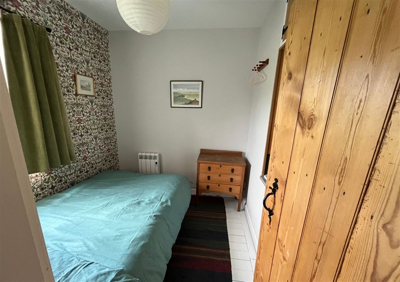 Bedroom (photo 2) at Doffers Cottage, Airton