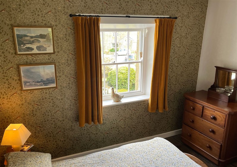 One of the 2 bedrooms at Doffers Cottage, Airton