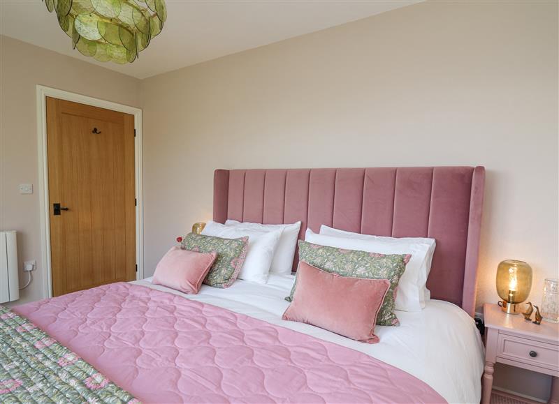 A bedroom in Dol Blodau at Dol Blodau, Newbridge-On-Wye