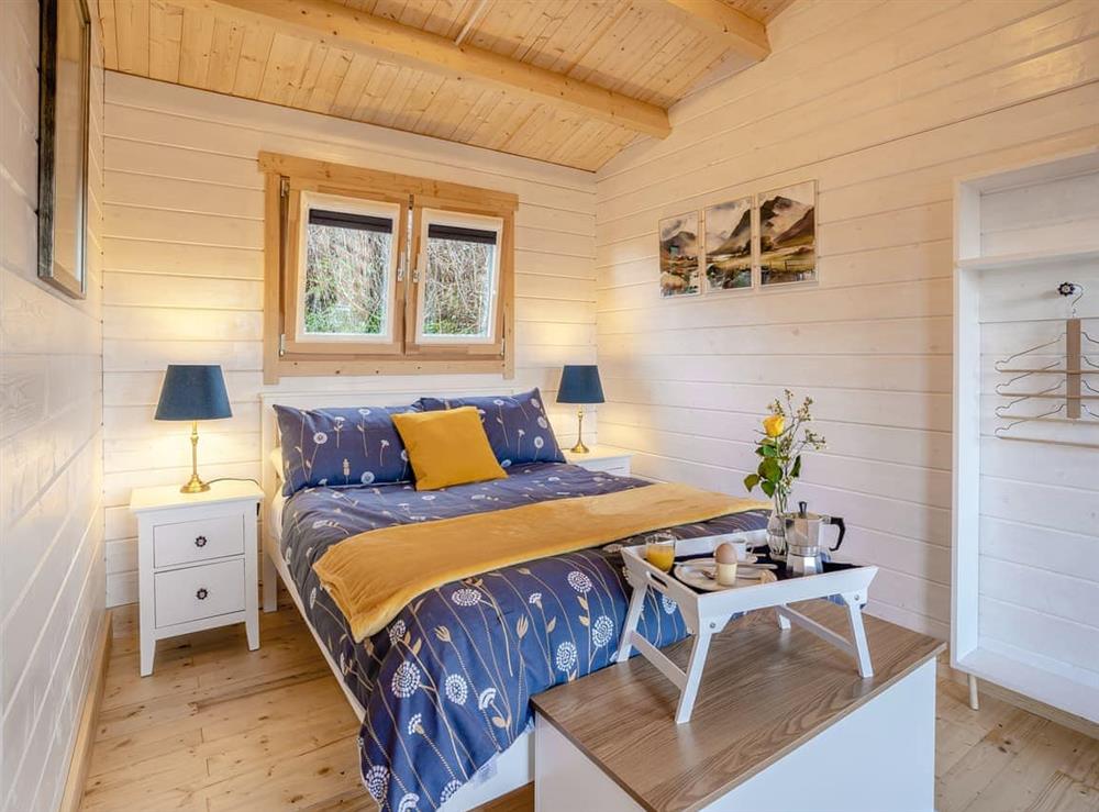 Double bedroom (photo 3) at Dol Werdd Lodge in Garnant Ammanford, Dyfed