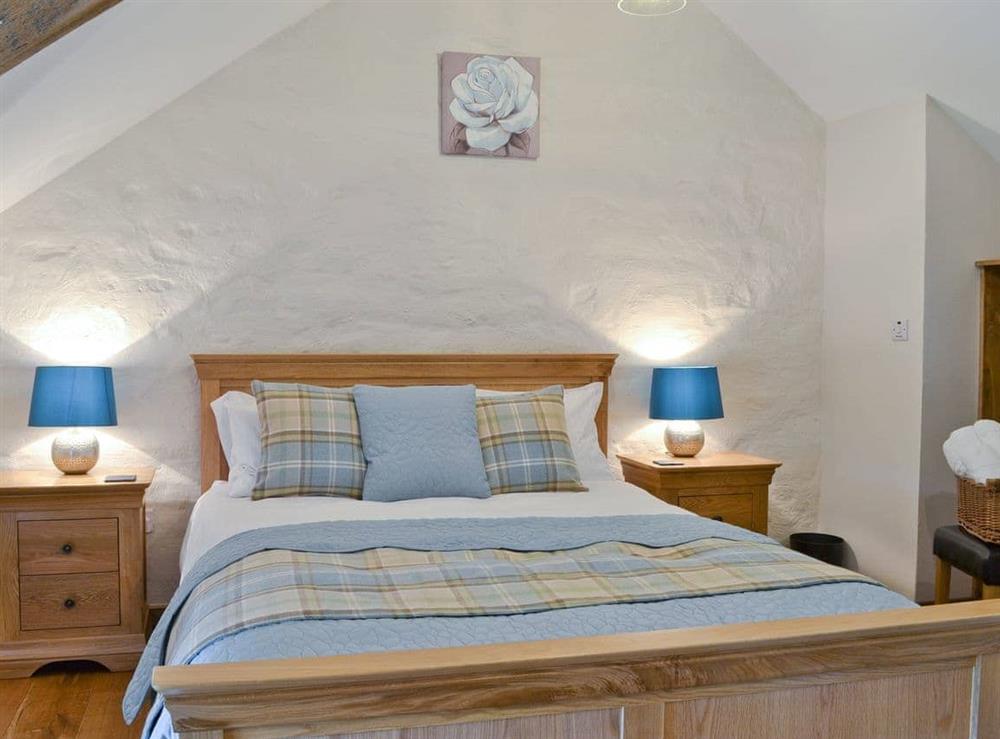 Comfortable double bedroom at Snuggle Cottage, 