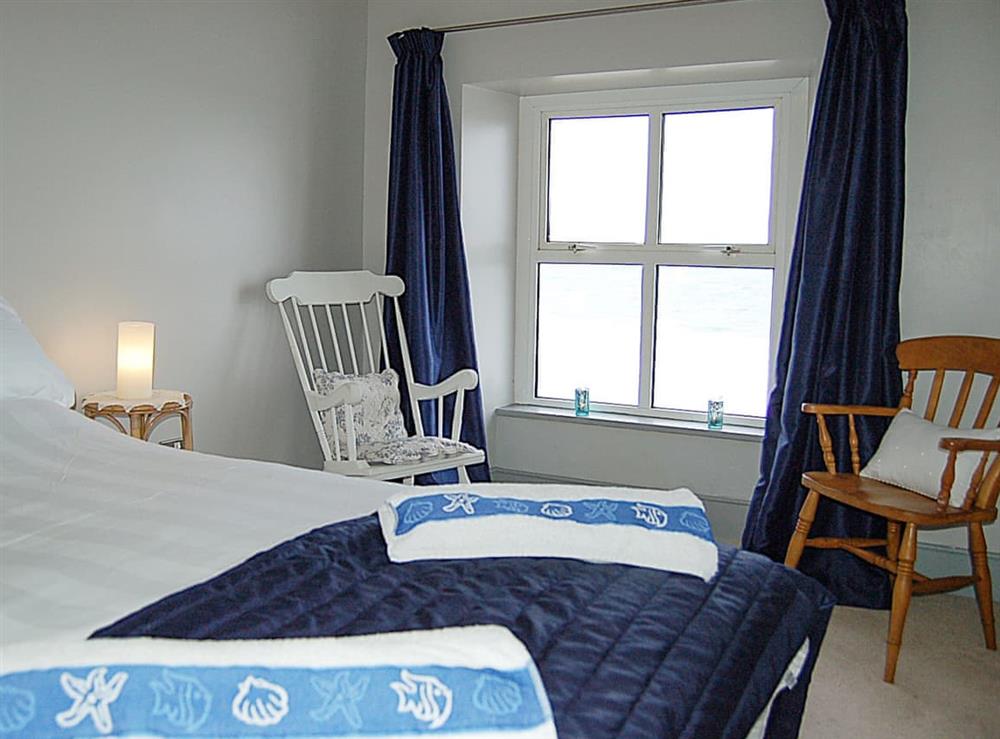 Double bedroom (photo 2) at Dolphin Beach House in Tywyn, Gwynedd